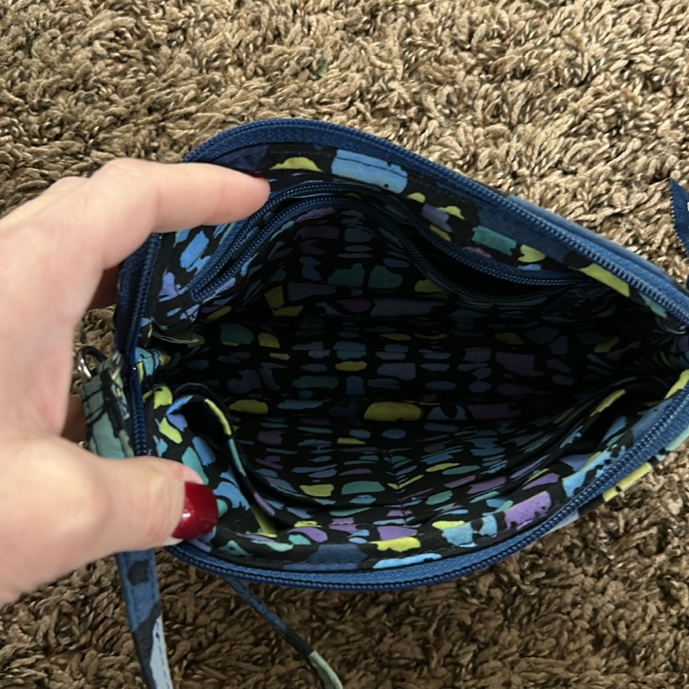 Vera Bradley shoulder bag w/matching wallet. Blue/purple/lime green - Picture 9 of 9